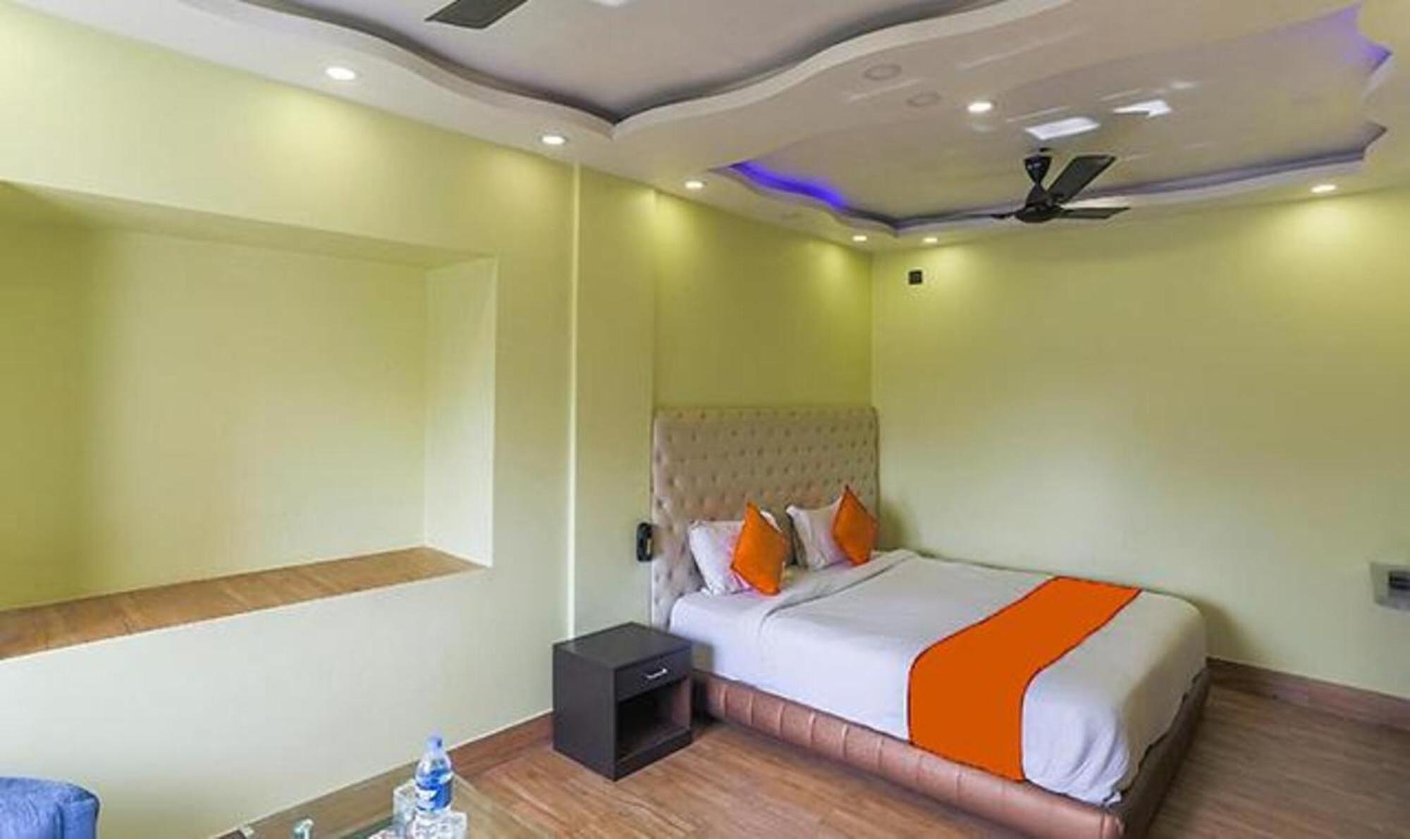Fabhotel Aspiring Inn Jādabpur Exterior foto